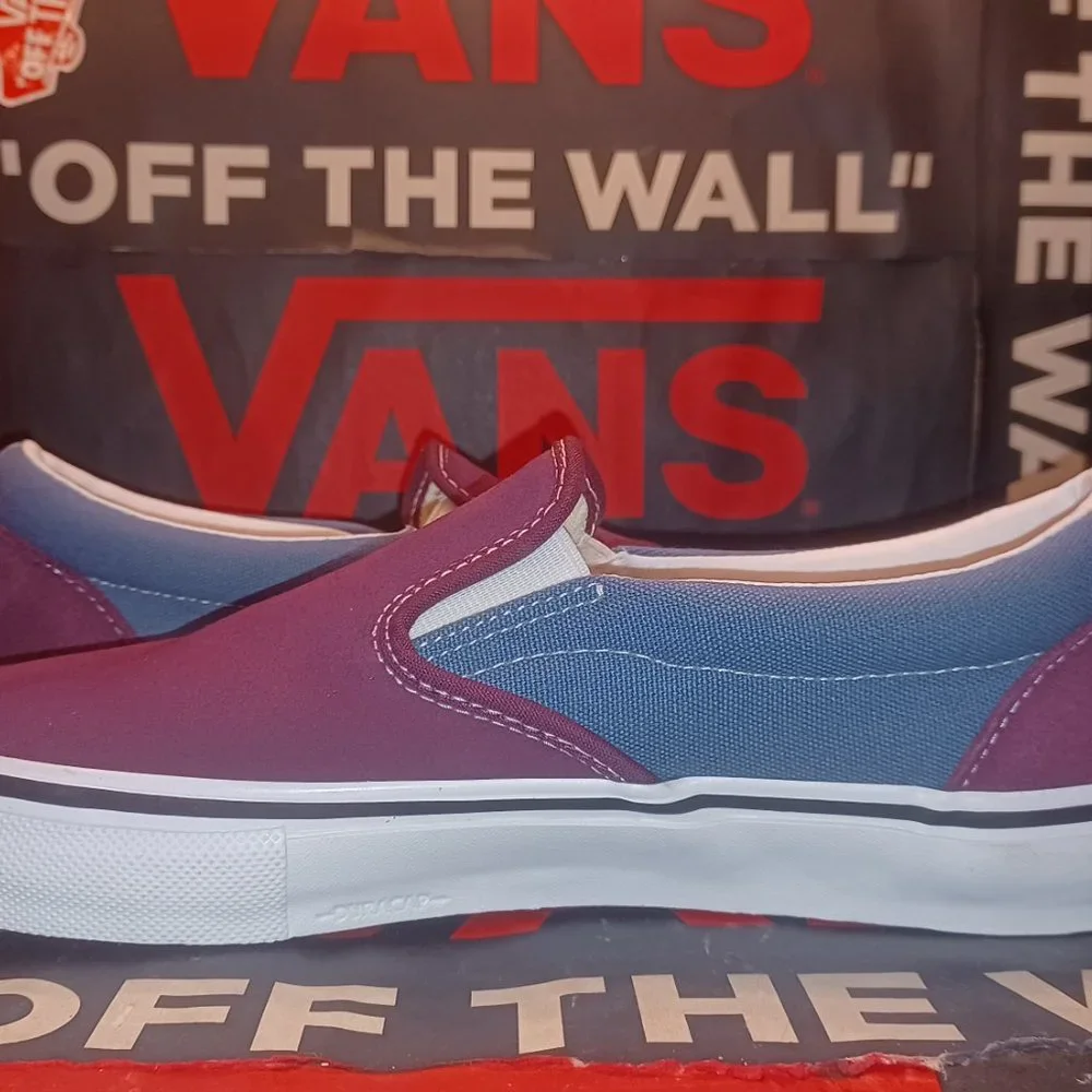Vans Men's 8.5/Women's 10 Skate Slip On Moonlight Blue/Mauve Wine VN0A5FCAAPO